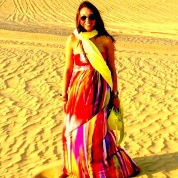 Meet your Posher, Jennifer - Picture 2 of 8